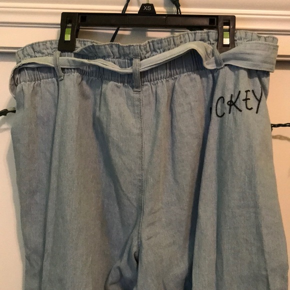 Pants - Picture 4 of 4